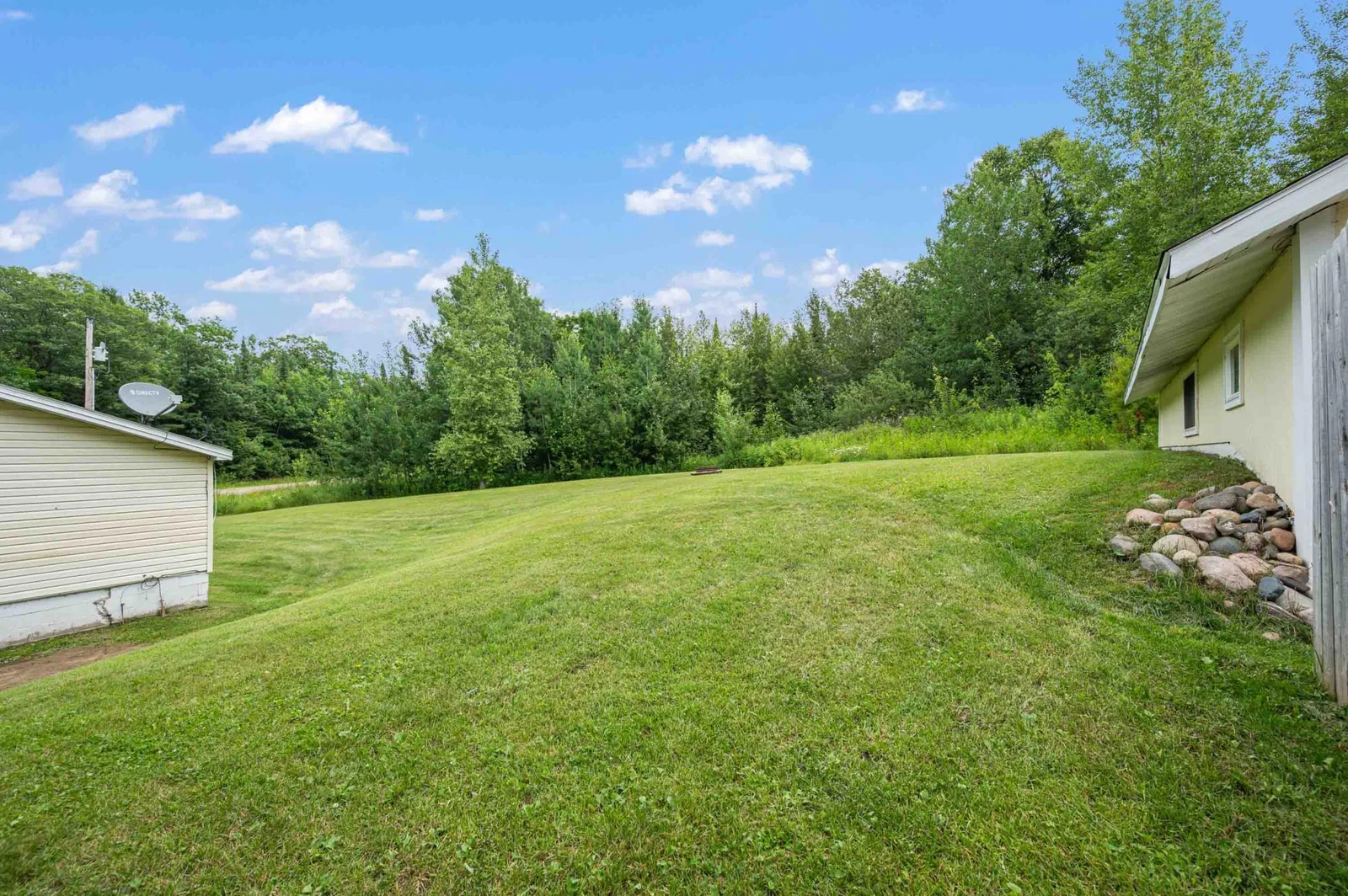 Huge yard