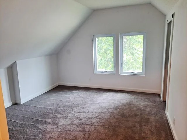 Bedroom..jpg