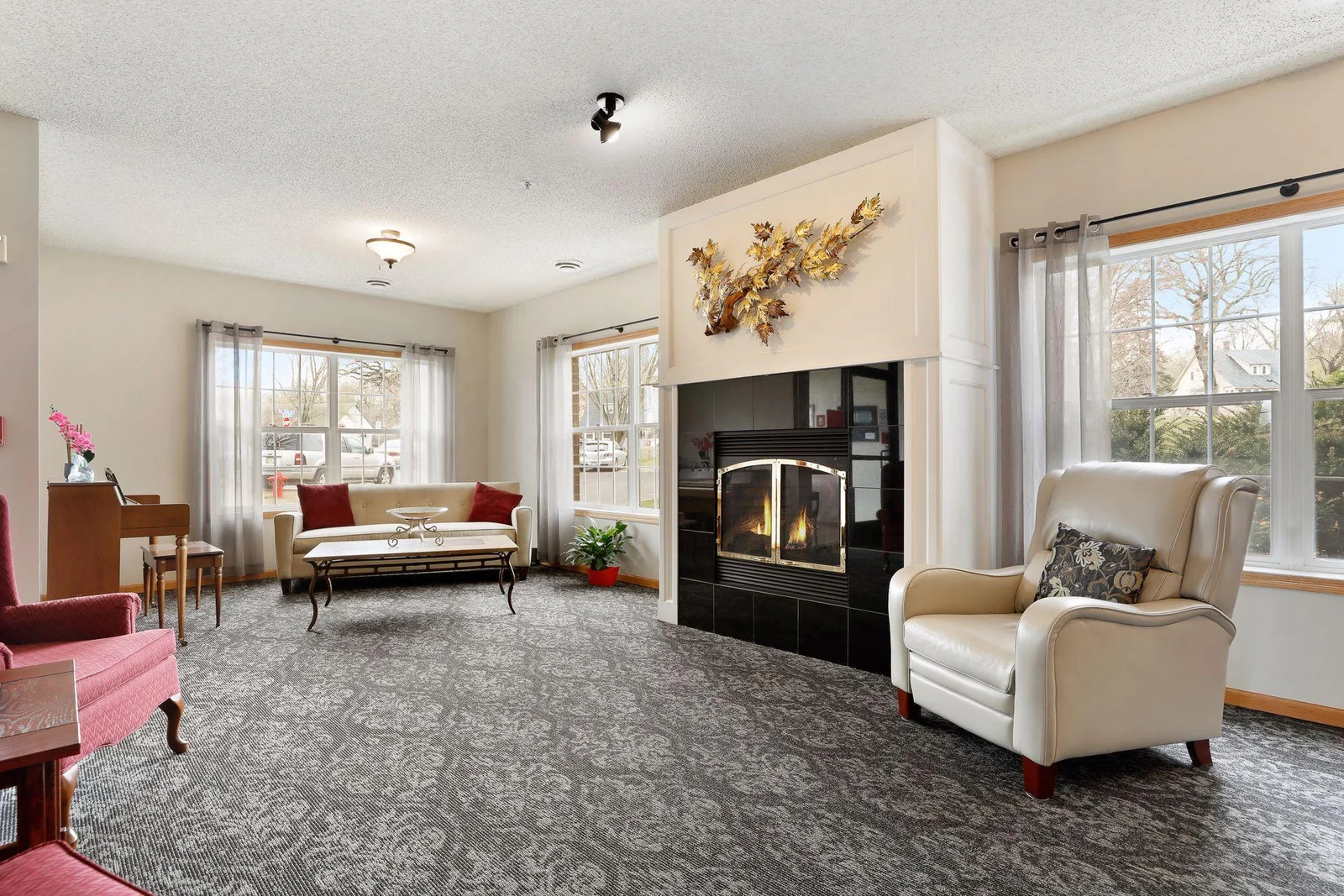 Ground floor lobby with gas fireplace