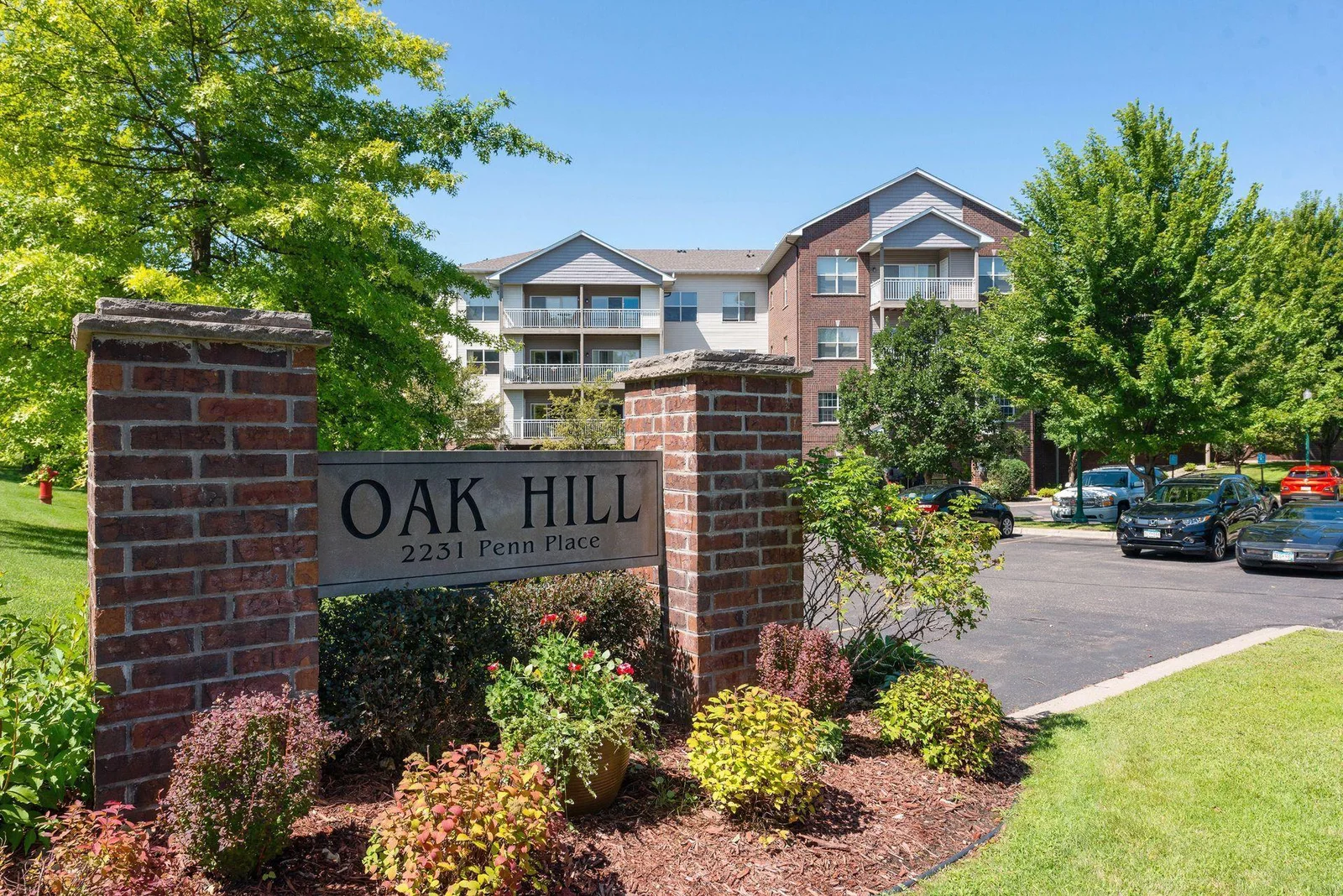 Welcome to easy living in this beautifully updated 1-bedroom, 1-bath condo located in a quiet and friendly 55+ community