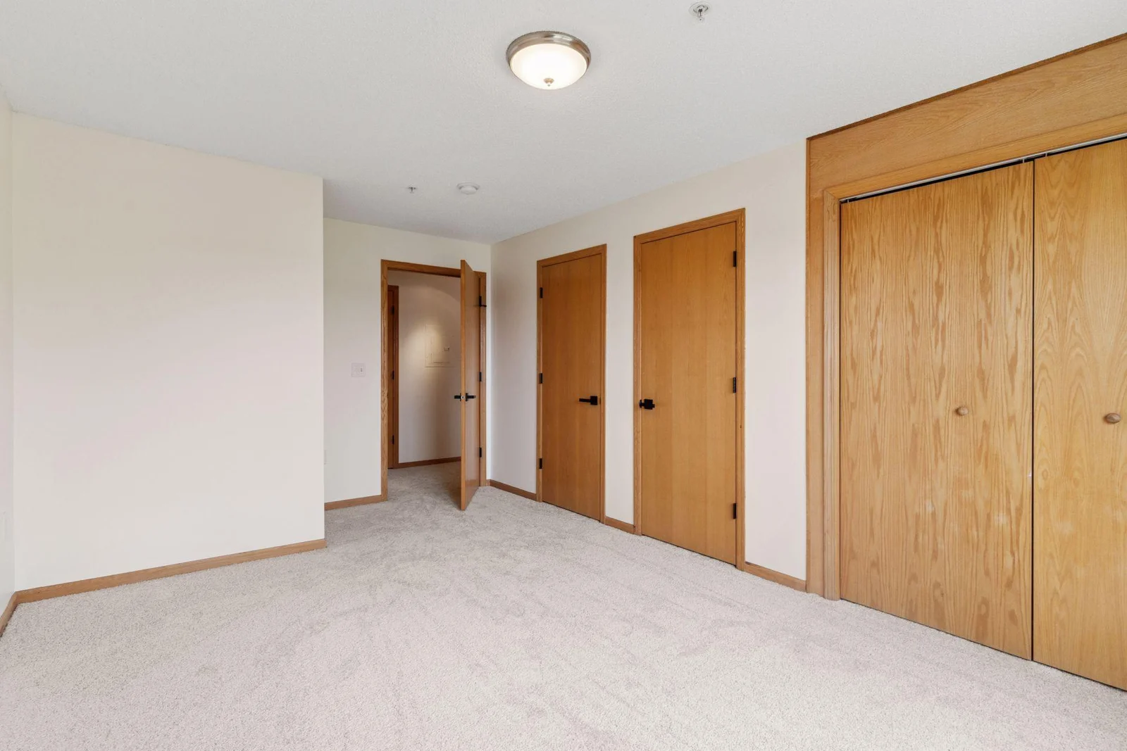 Lots of closet space in the bedroom