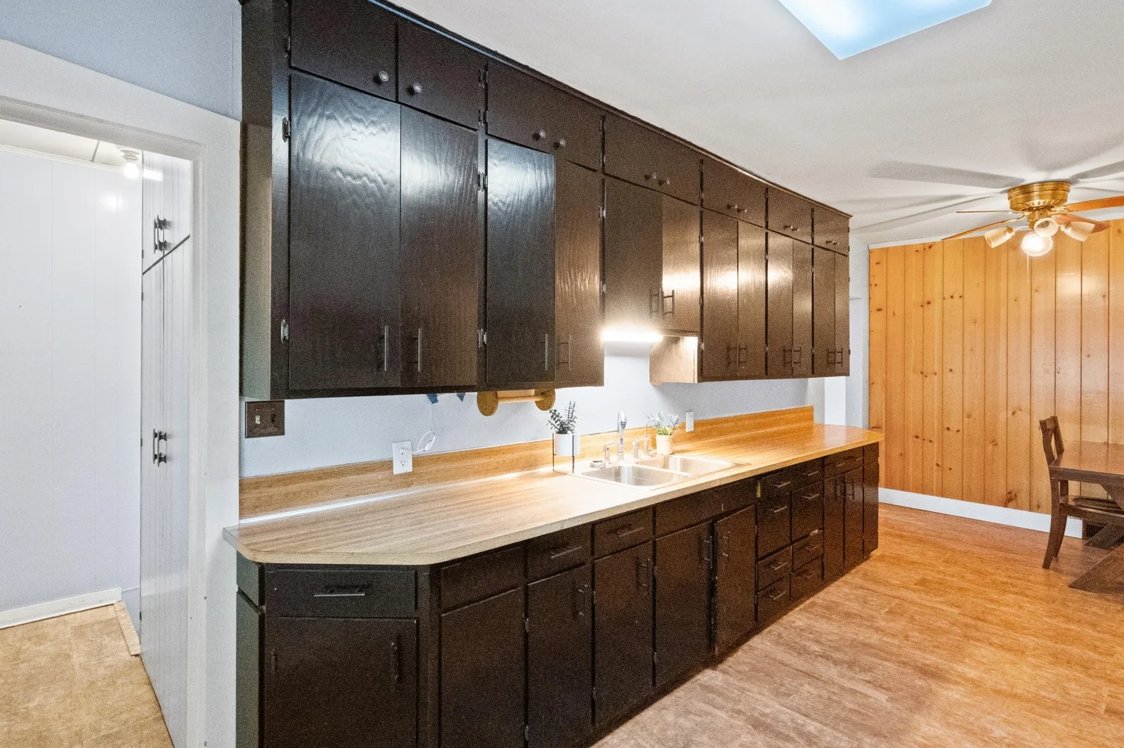 Ample Countertop Space