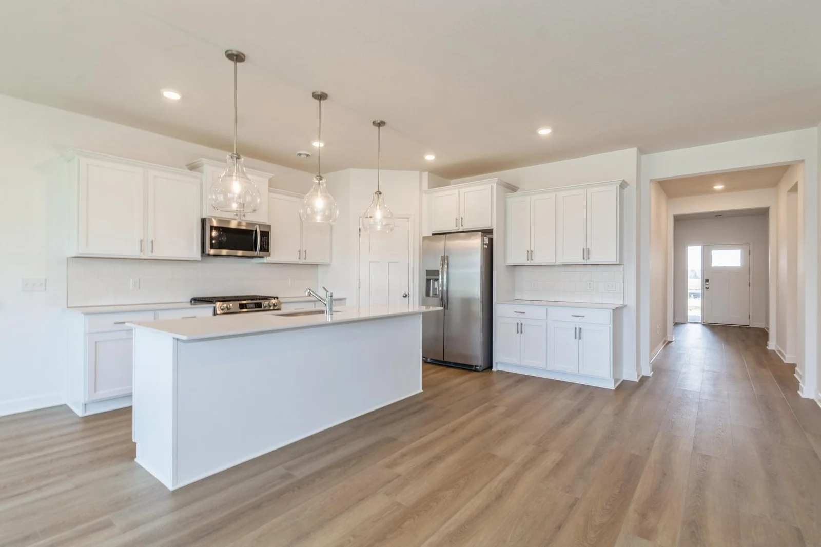 (Actual photo of the home) Home is complete and move in ready!
