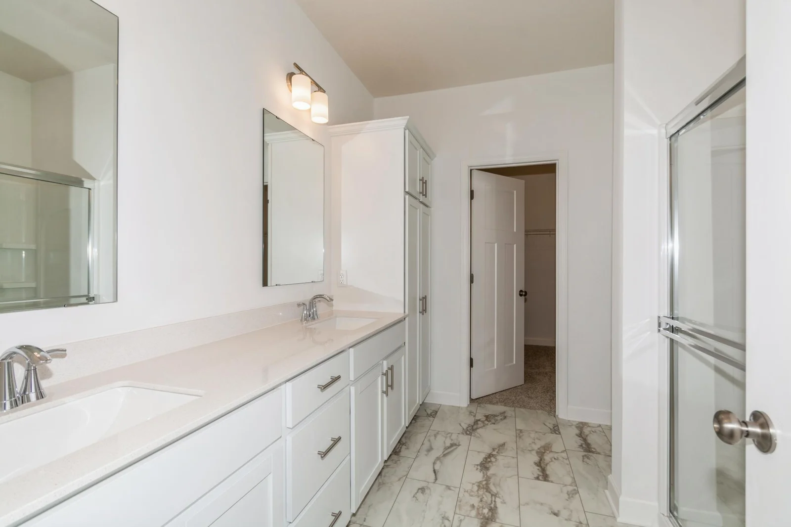 (Actual photo of the home) Home is complete and move in ready!