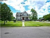 721 Labree Avenue, Thief River Falls
