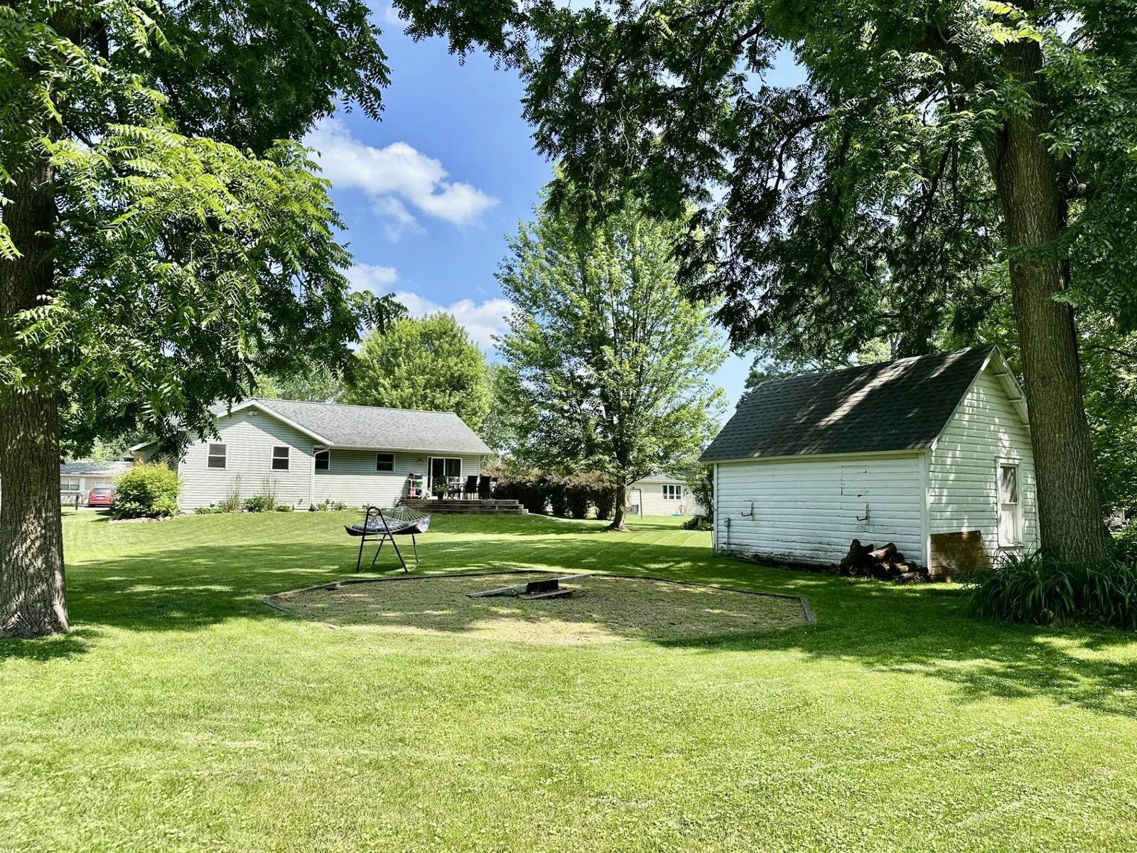 full backyard.jpg