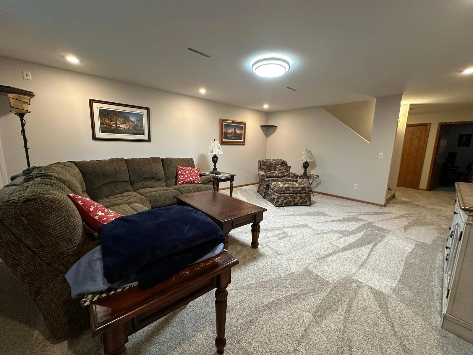 811 family rm view 2.JPG