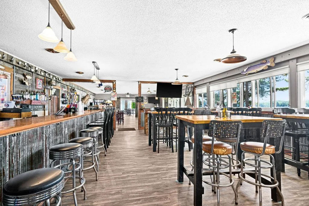 Restaurant 1.jpg