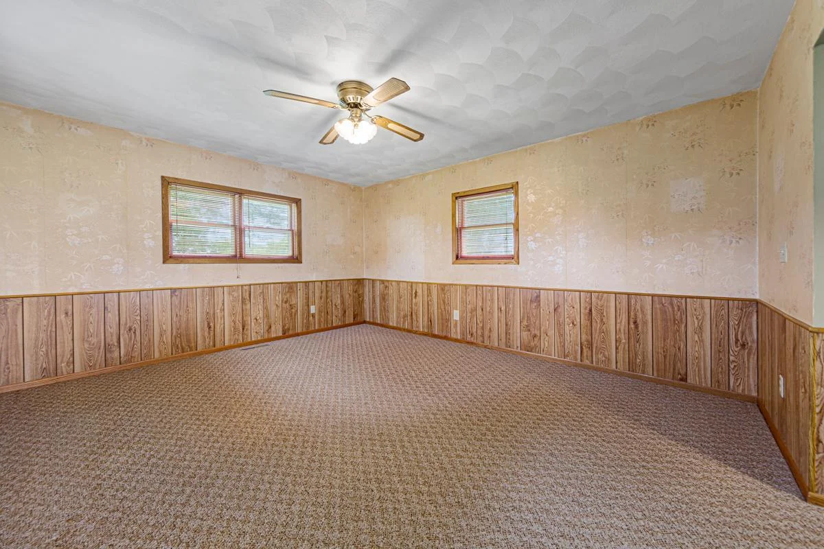 23 Dining_family room.jpg