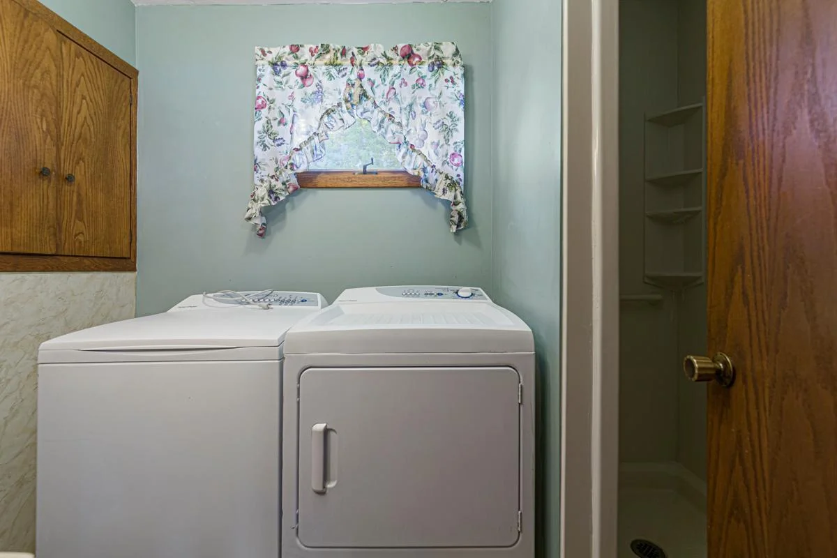 35 Laundry.jpg