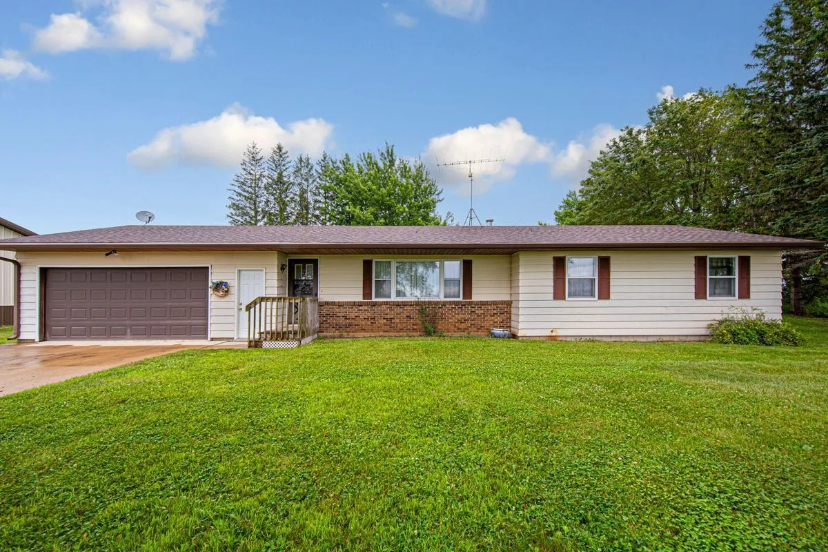 7793 Austin Road, Claremont