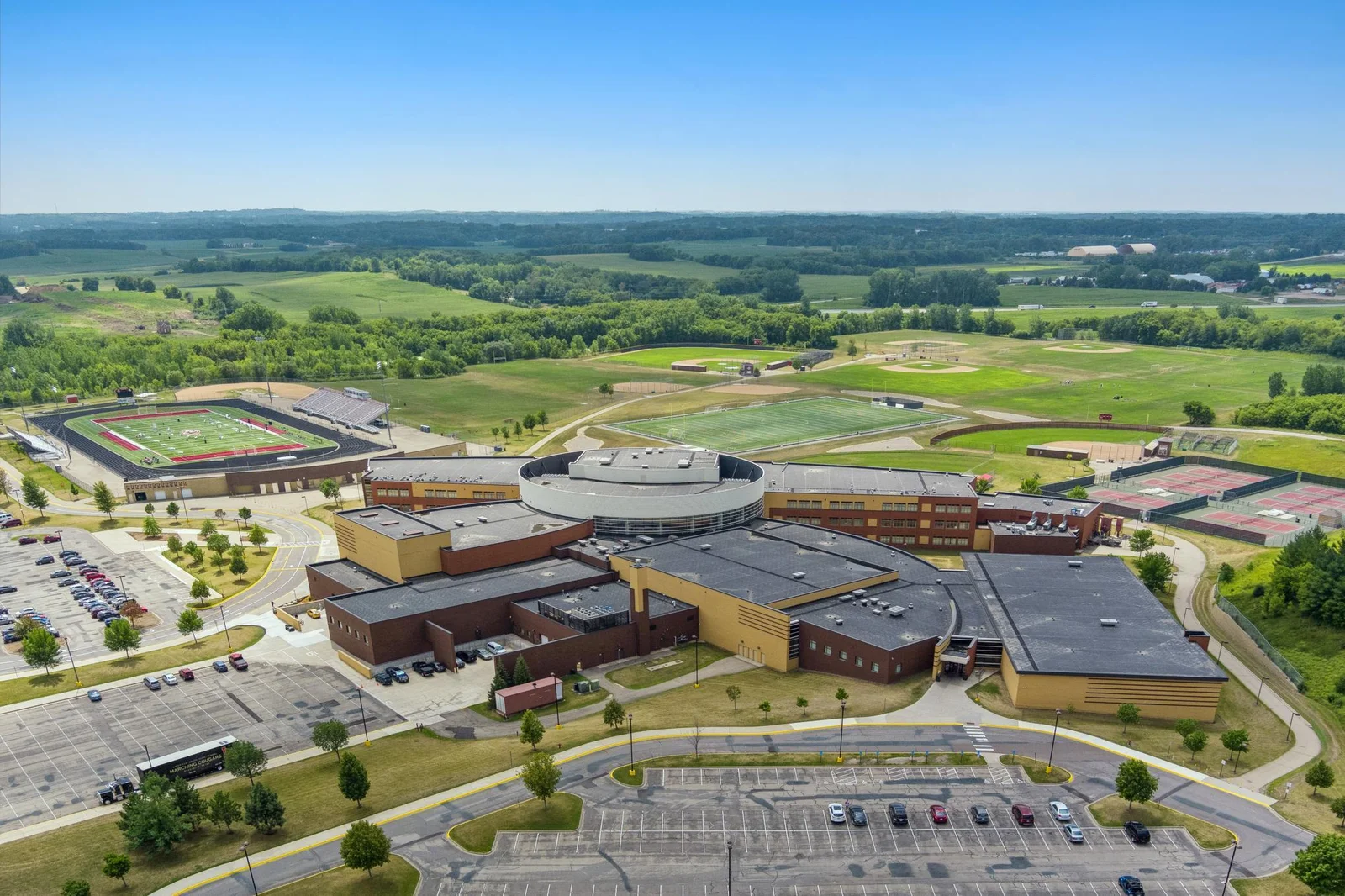 Highly sought after 194 School District!