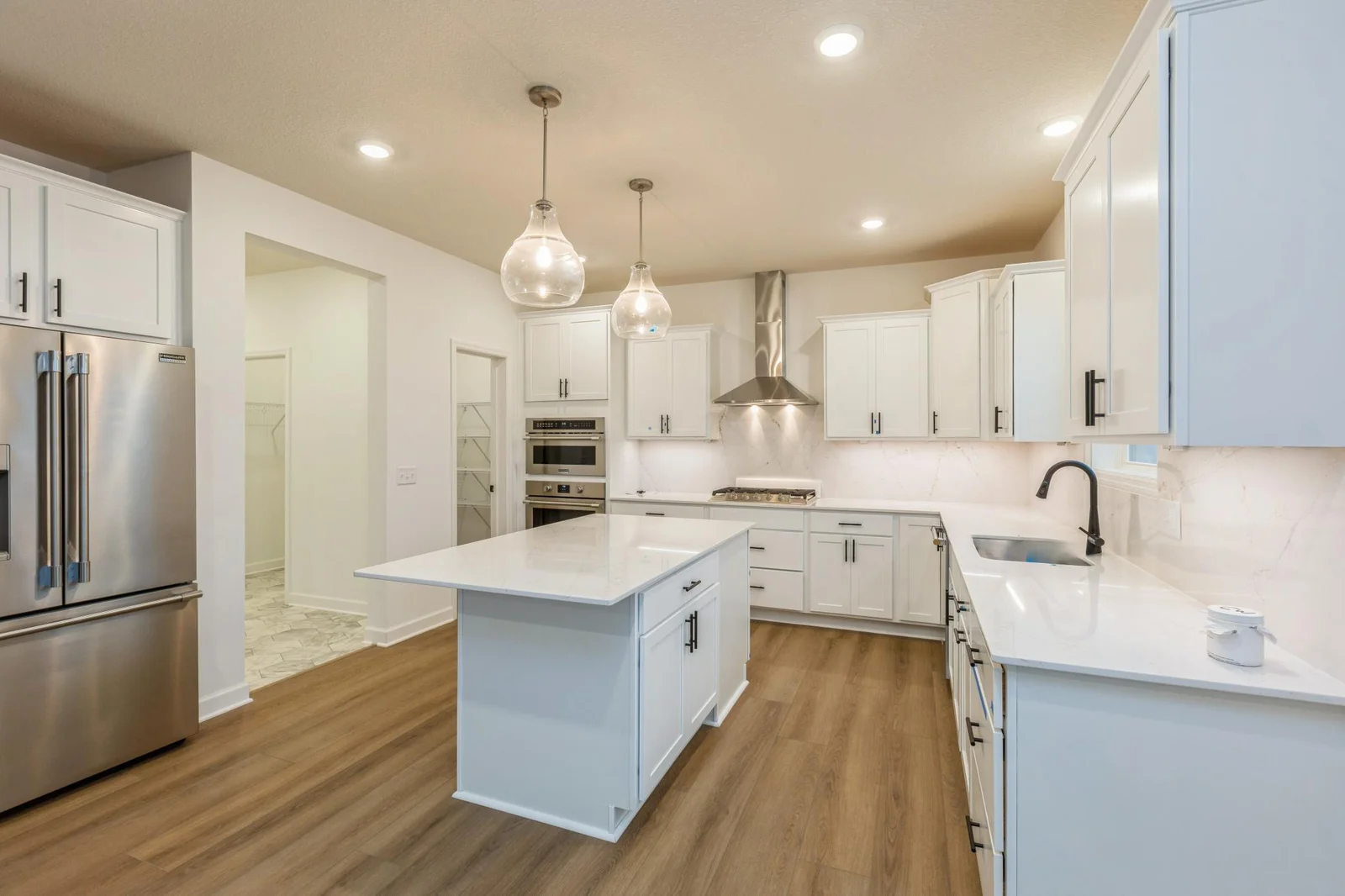 (Actual photo of the home) Home is complete and move in ready!