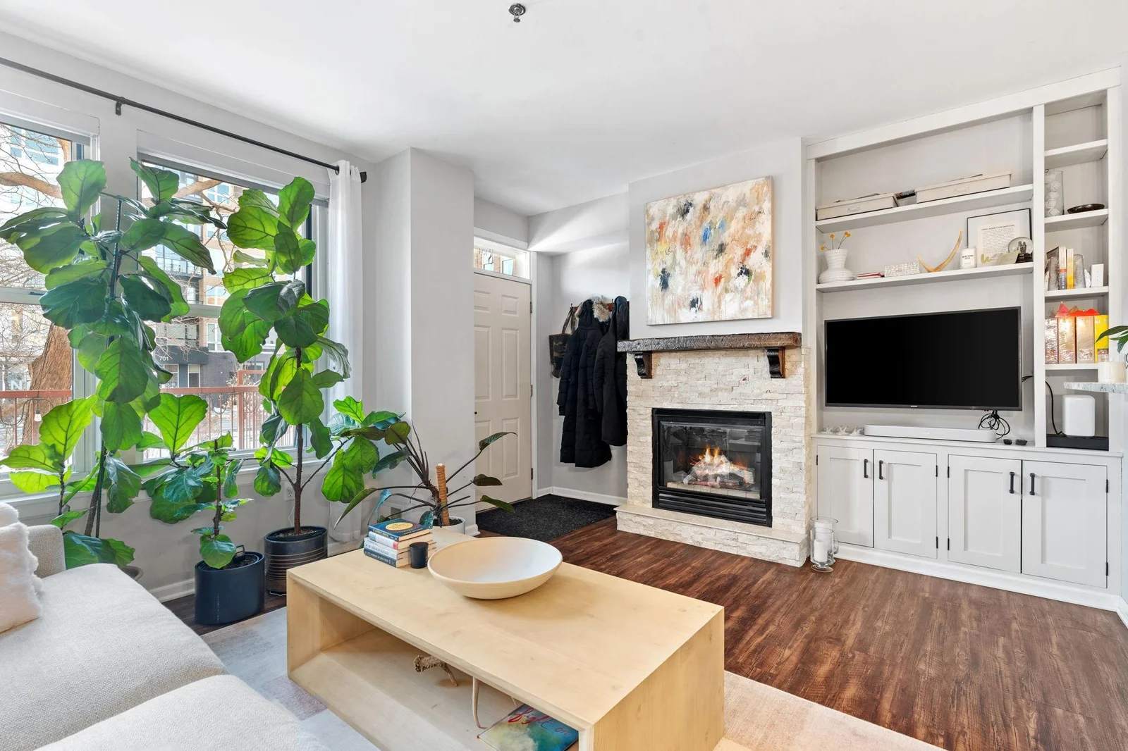 660 2nd Street, Minneapolis