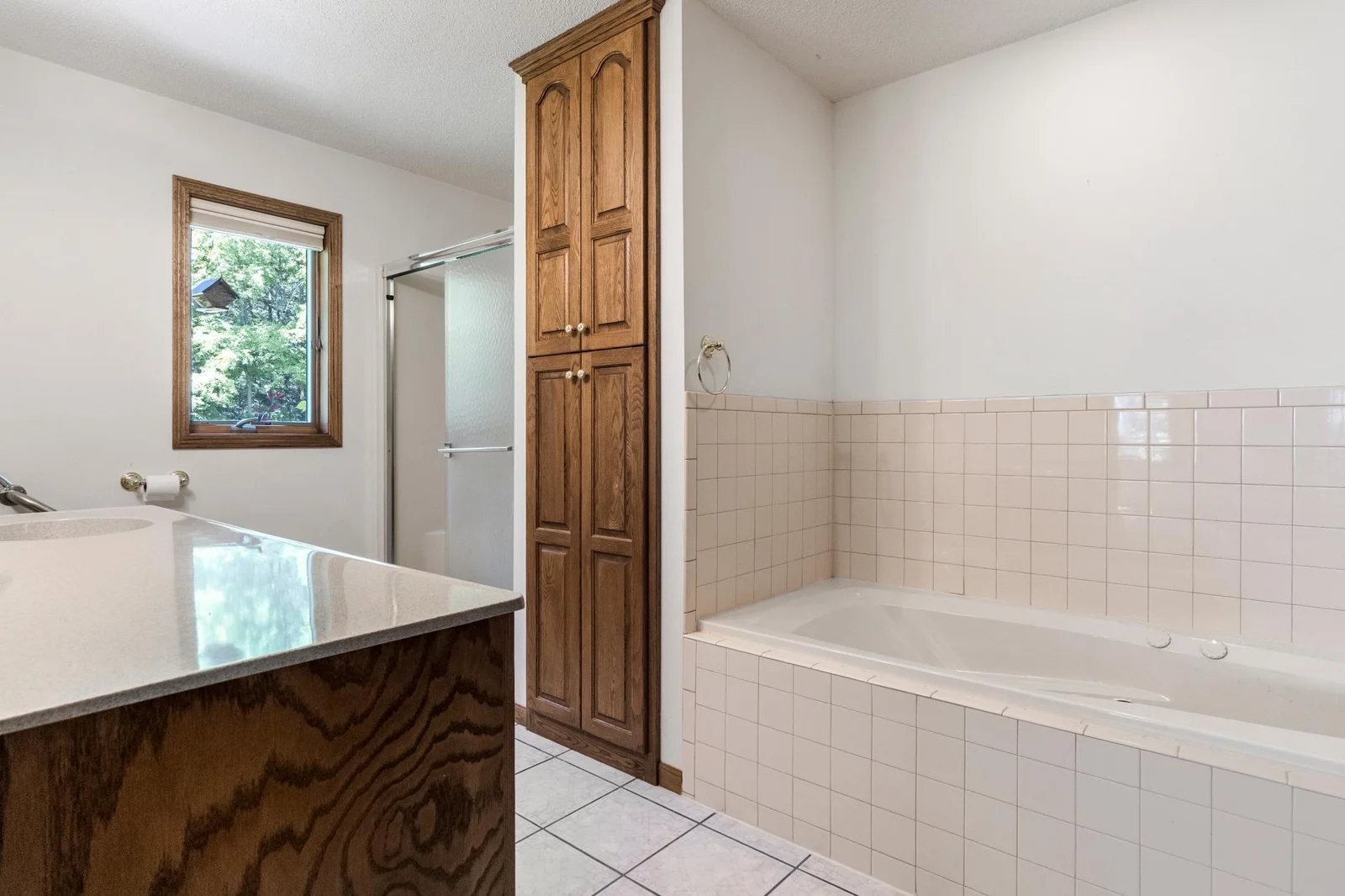 Owner's Suite Bathroom.JPG
