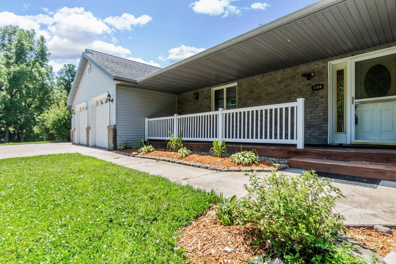 Front Porch.JPG