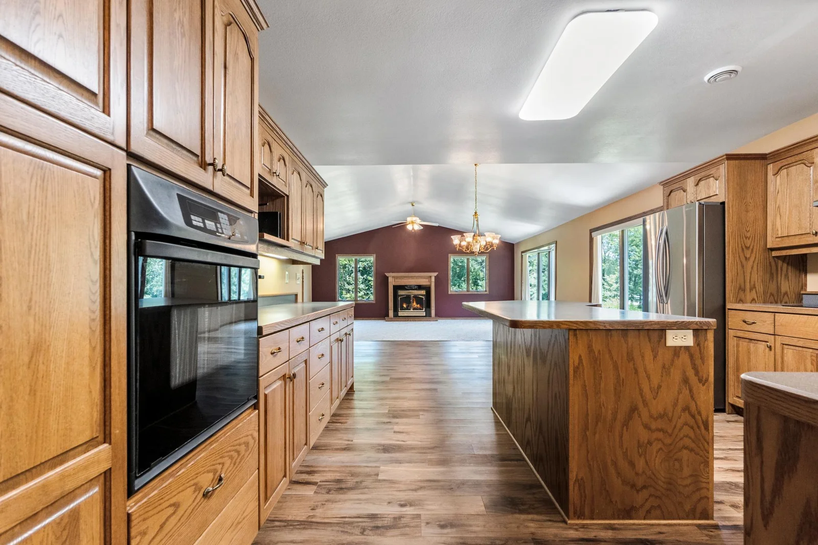 Kitchen.JPG