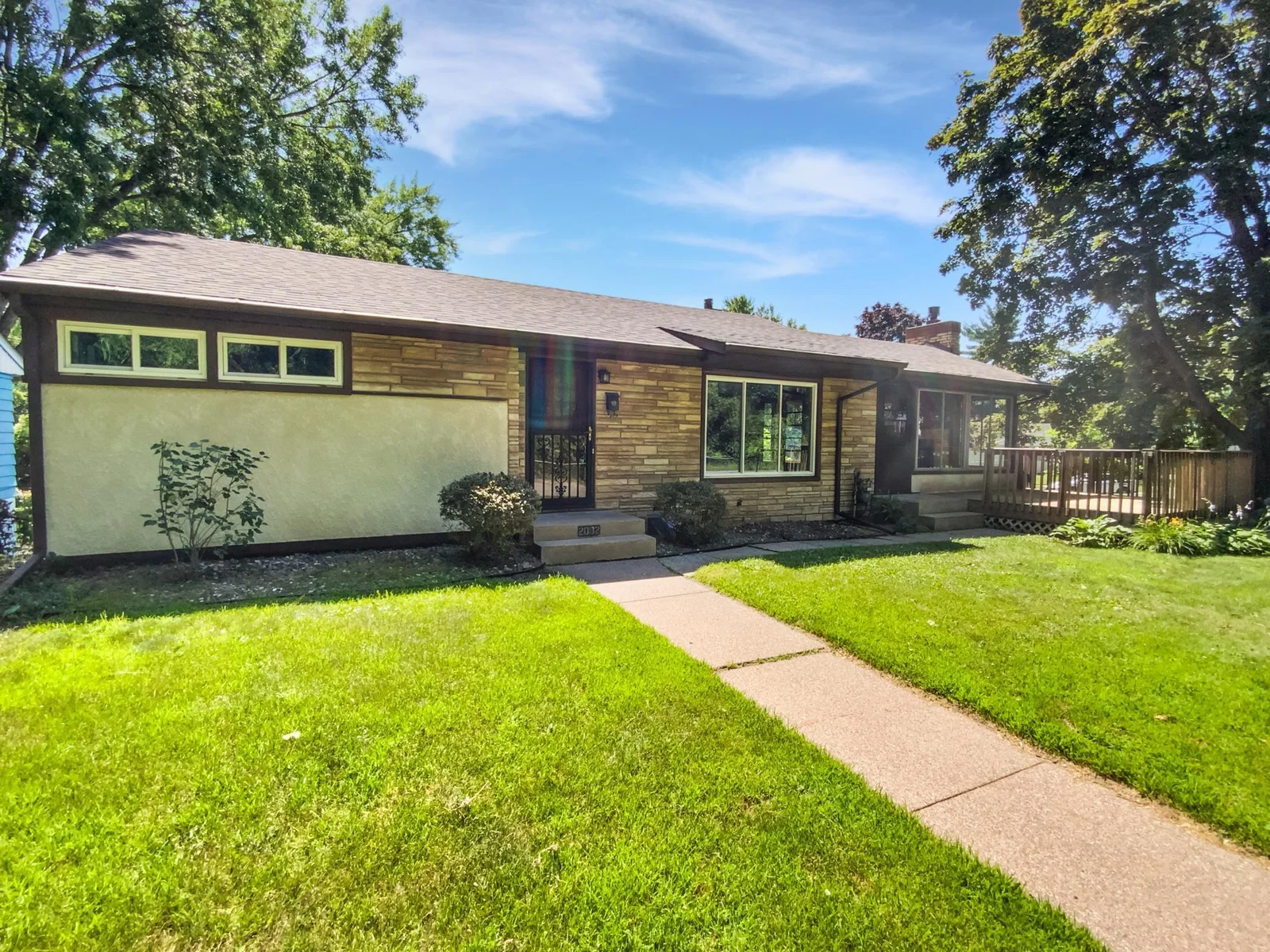 2082 Waukon Avenue, Saint Paul