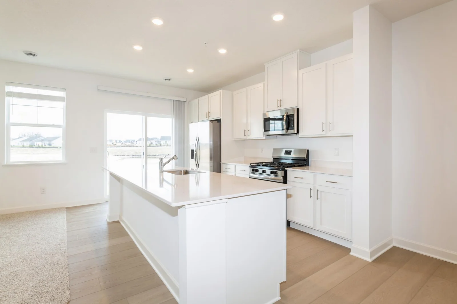 23056 Hazel Lane, Rogers