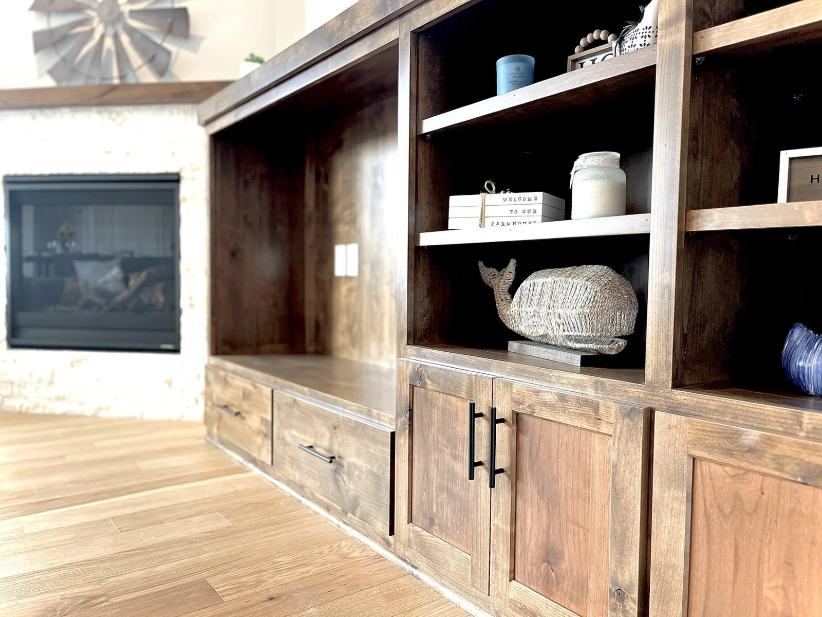 Fireplace.jpg