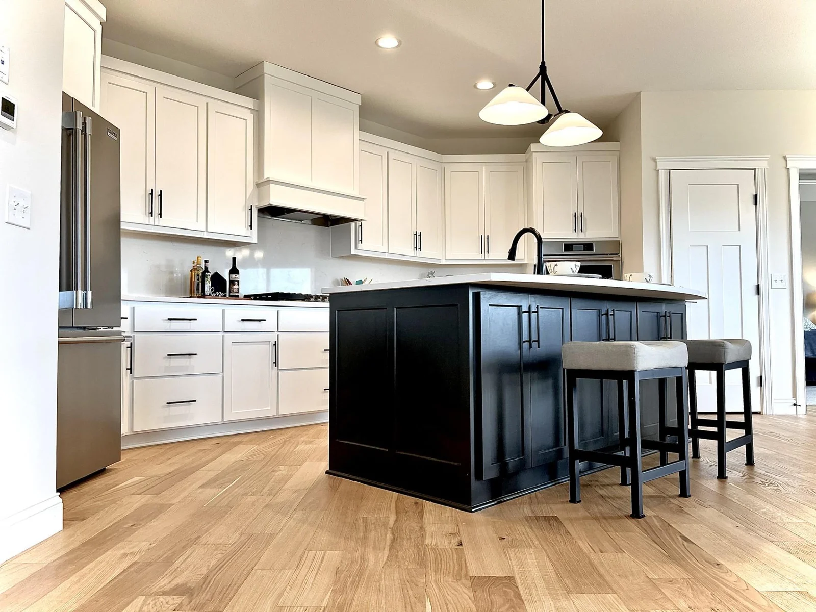 Kitchen2.jpg