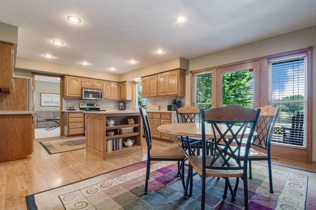 Kitchen-Informal Dining