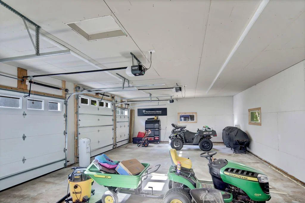 Heated Garage