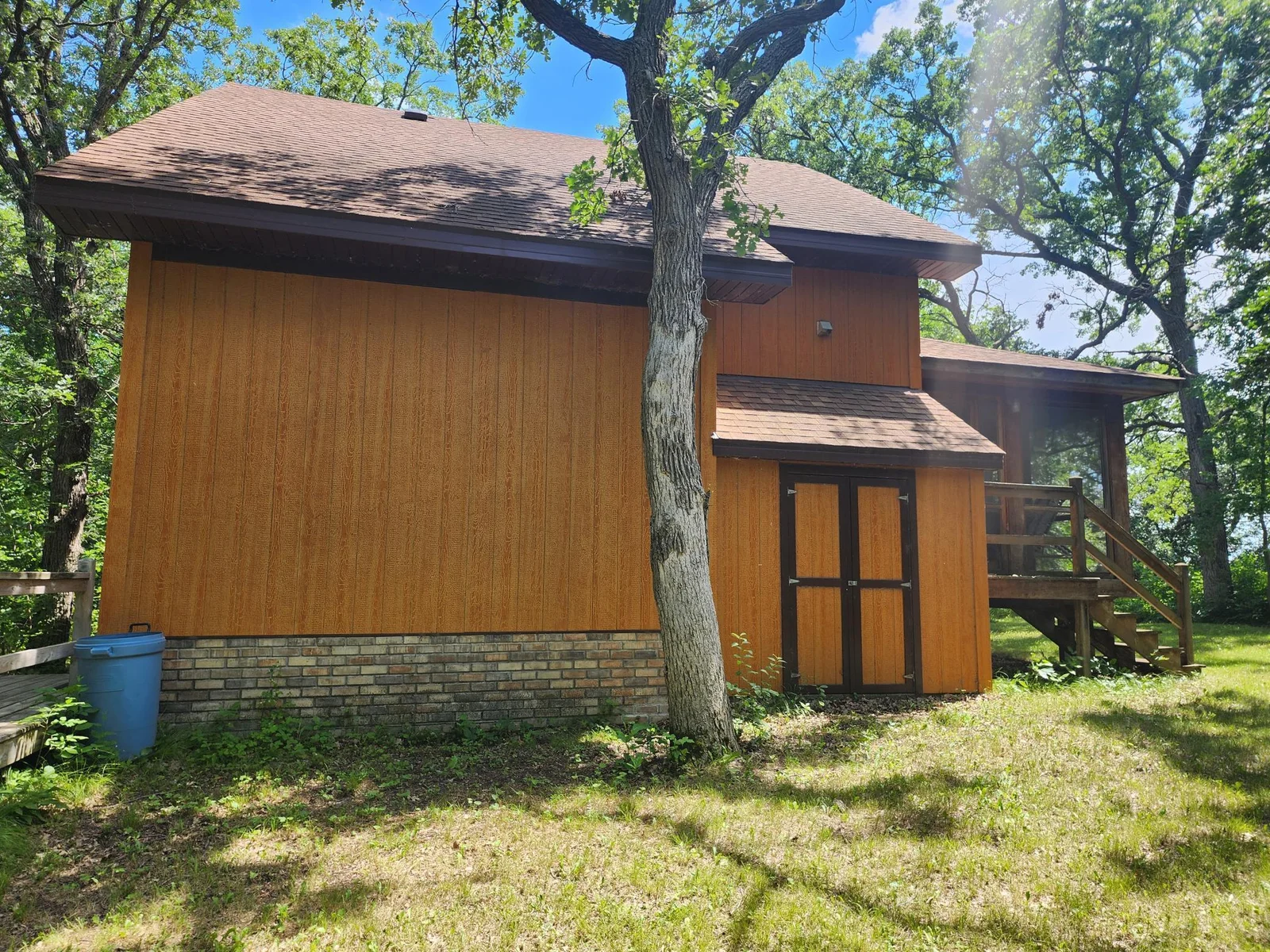 Side of home.jpg