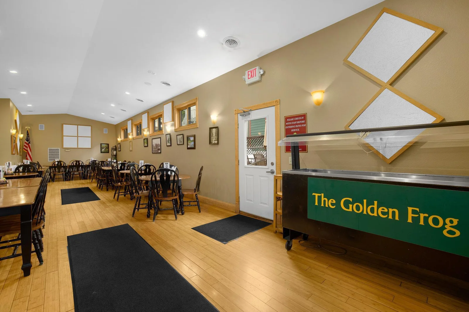 2nd dining room.