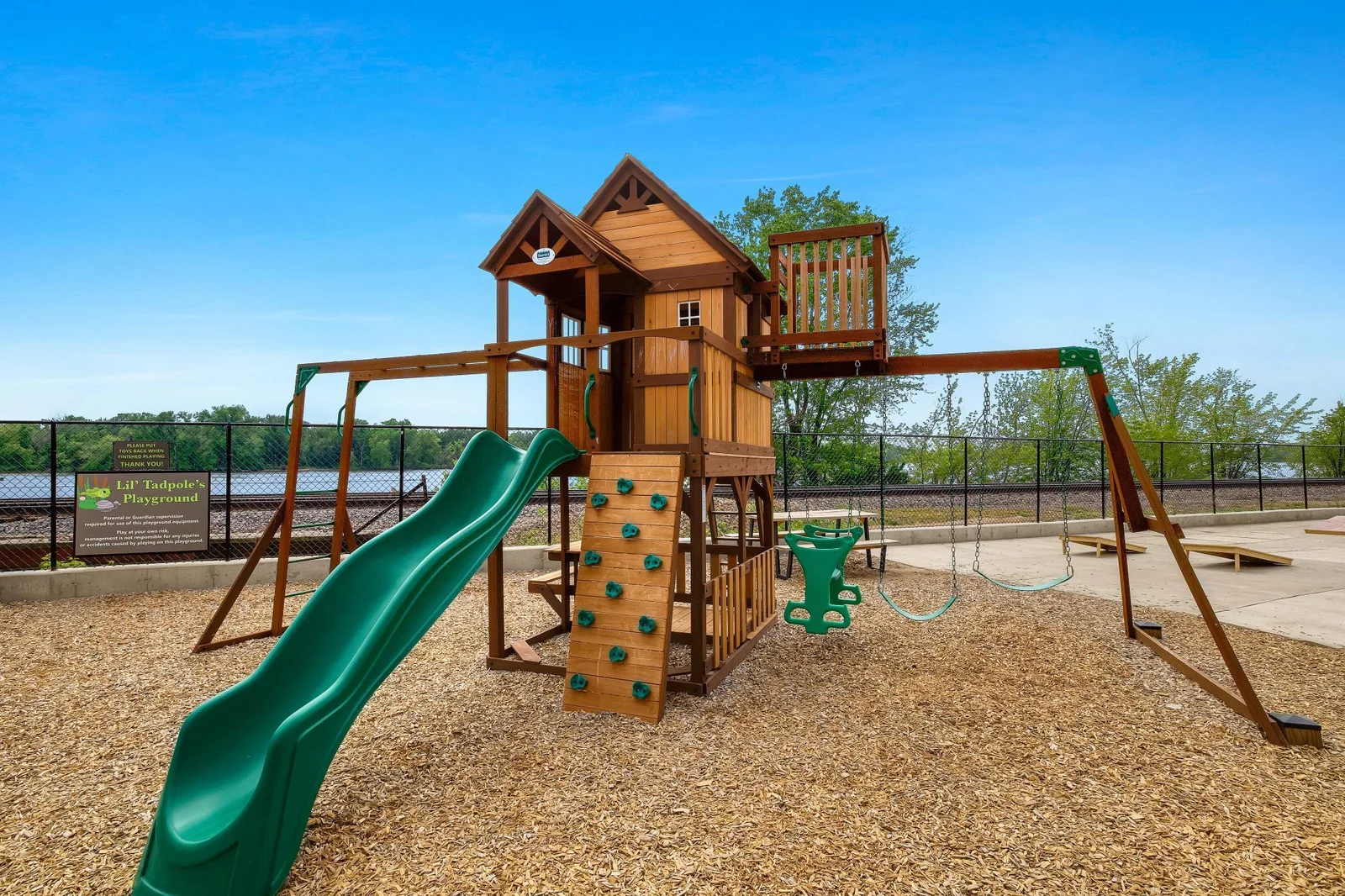 PLaysets.