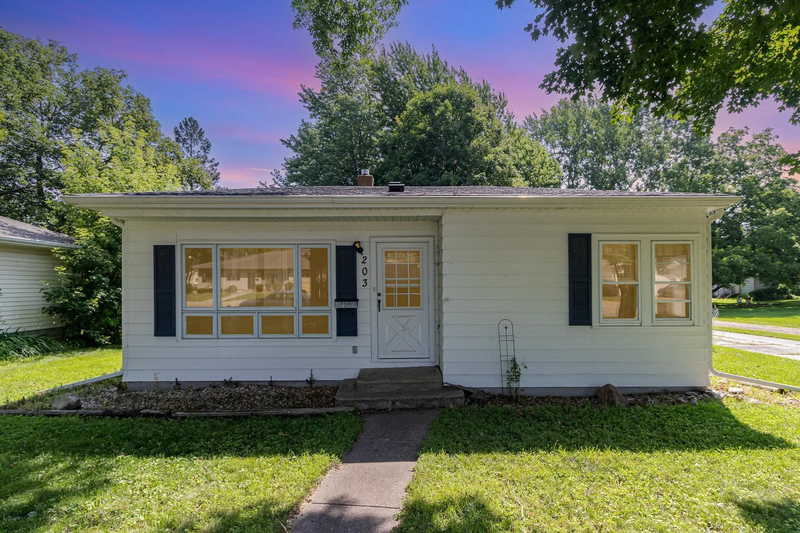 203 3rd Street, Montgomery