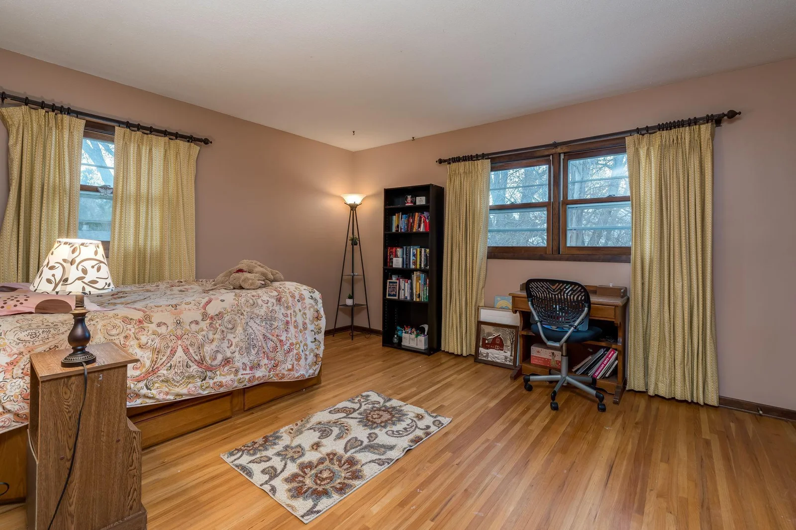 17-web-or-mls-829-church-st.jpg