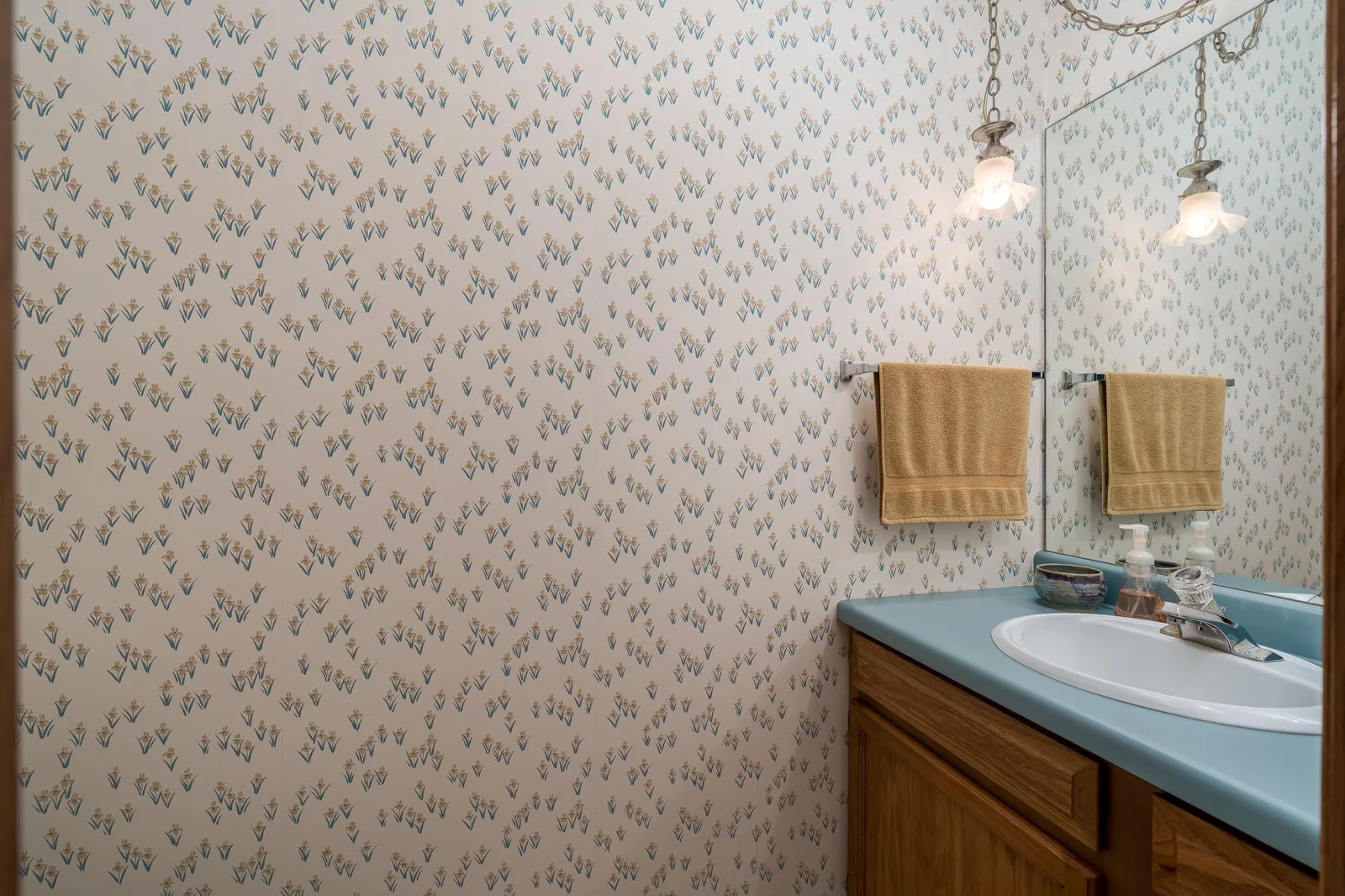 23-web-or-mls-45-restless-ct-unit-101.jpg