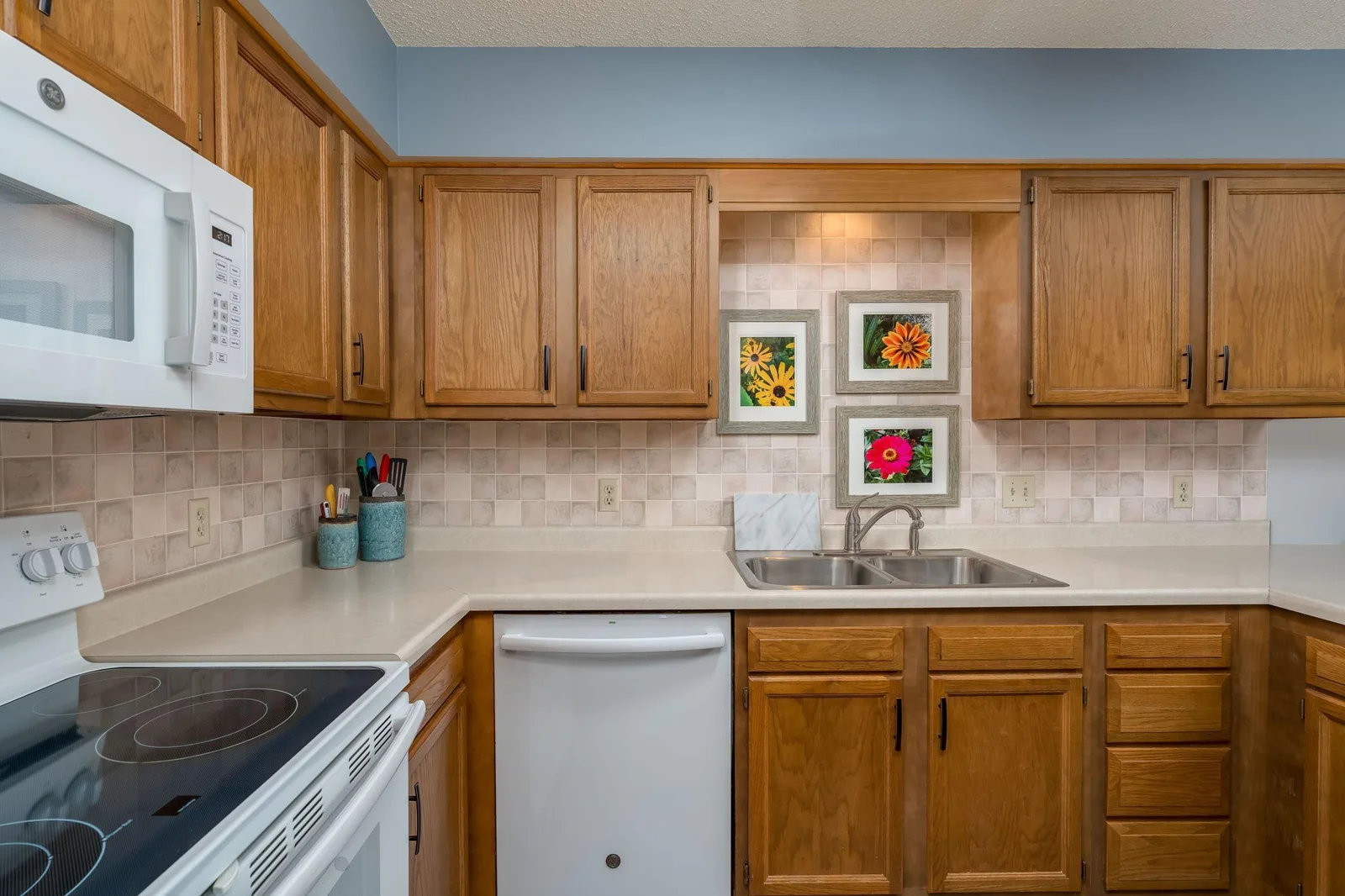 12-web-or-mls-45-restless-ct-unit-101.jpg
