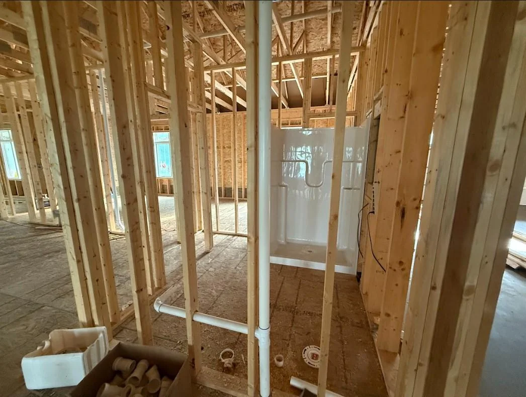 33. Upper level 3-4 guest bathroom.jpg