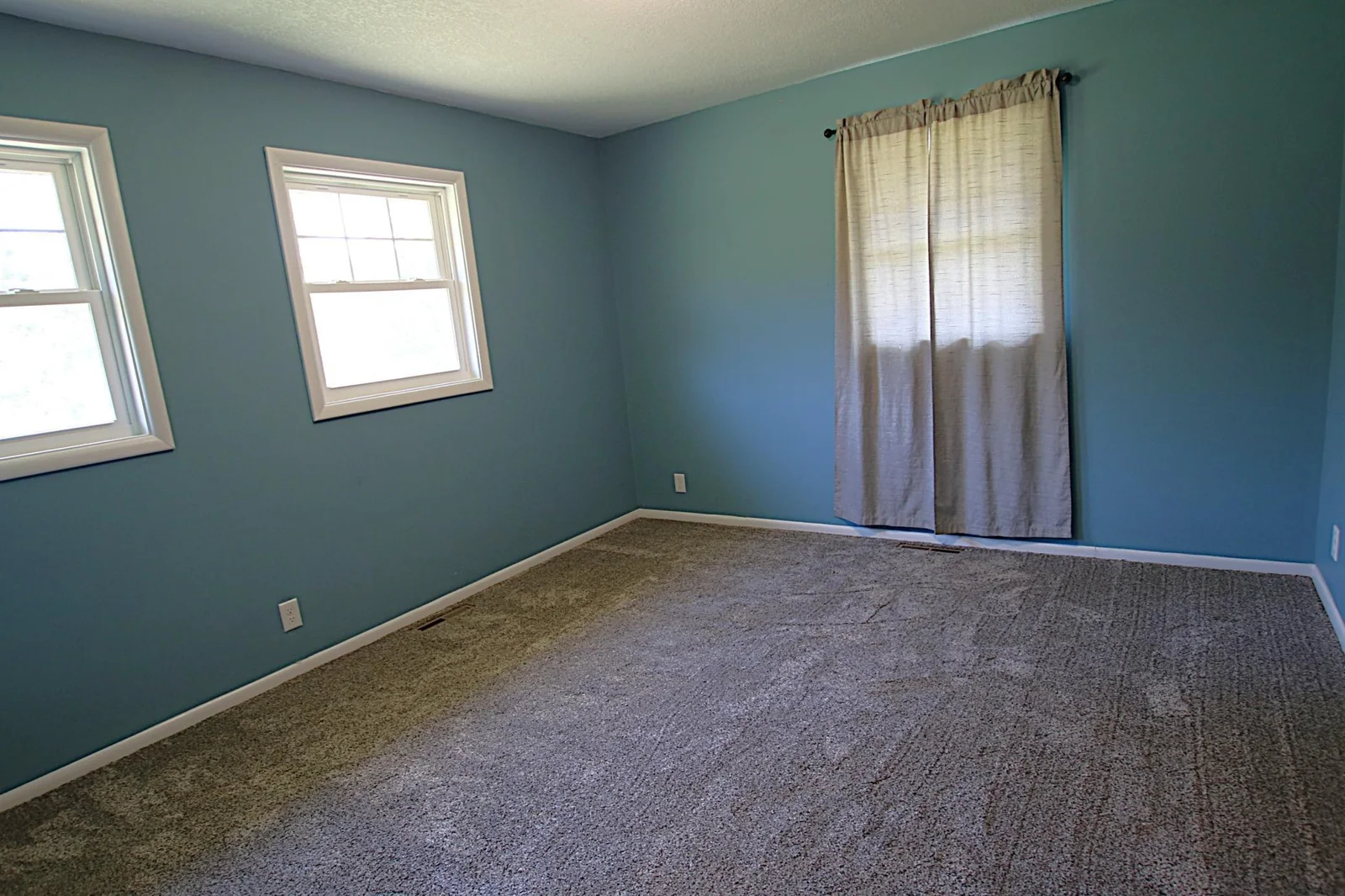 Bedroom #1