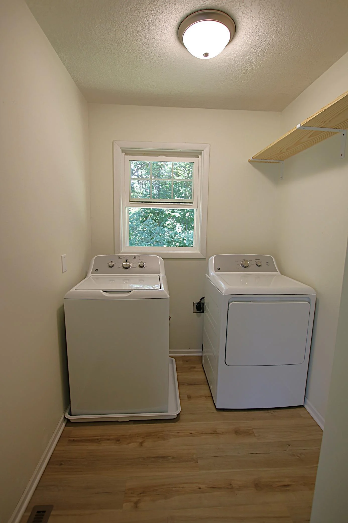 Main Floor Launery