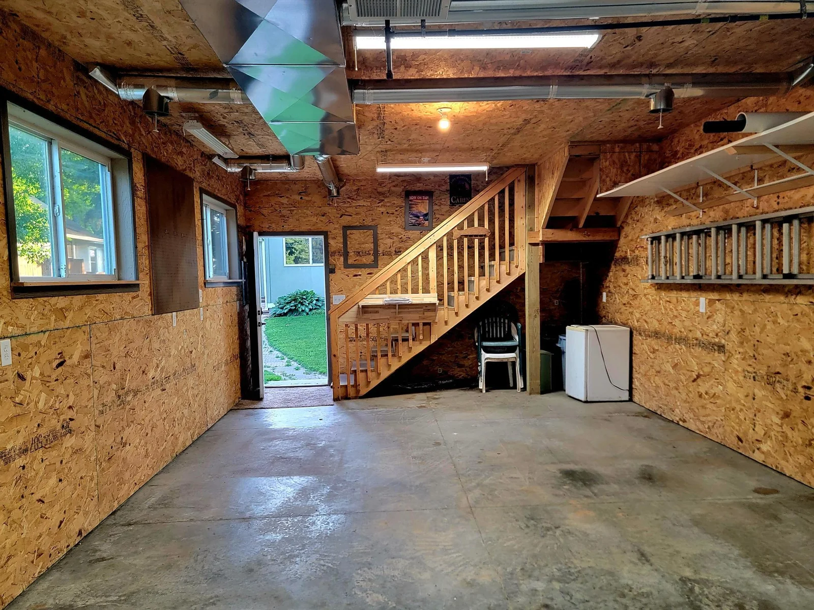 Interior steps to Bonus area
