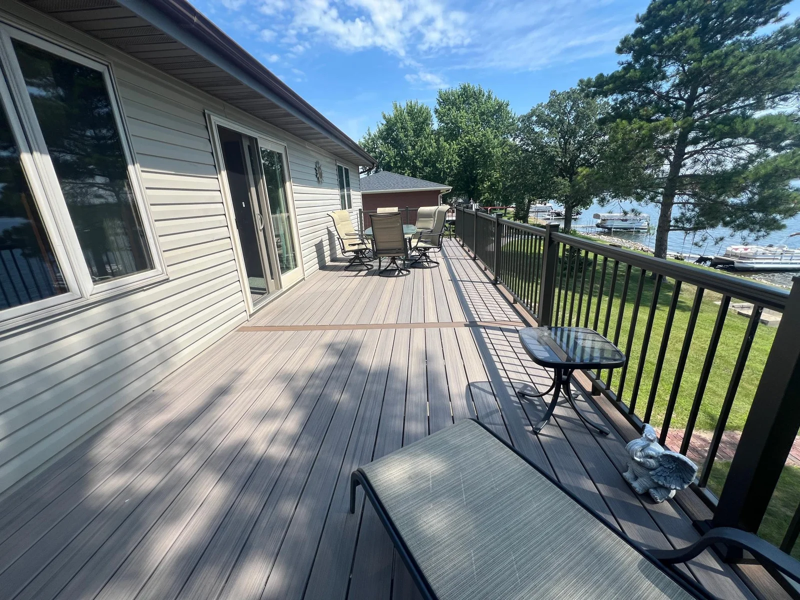 5 Lake Side Deck