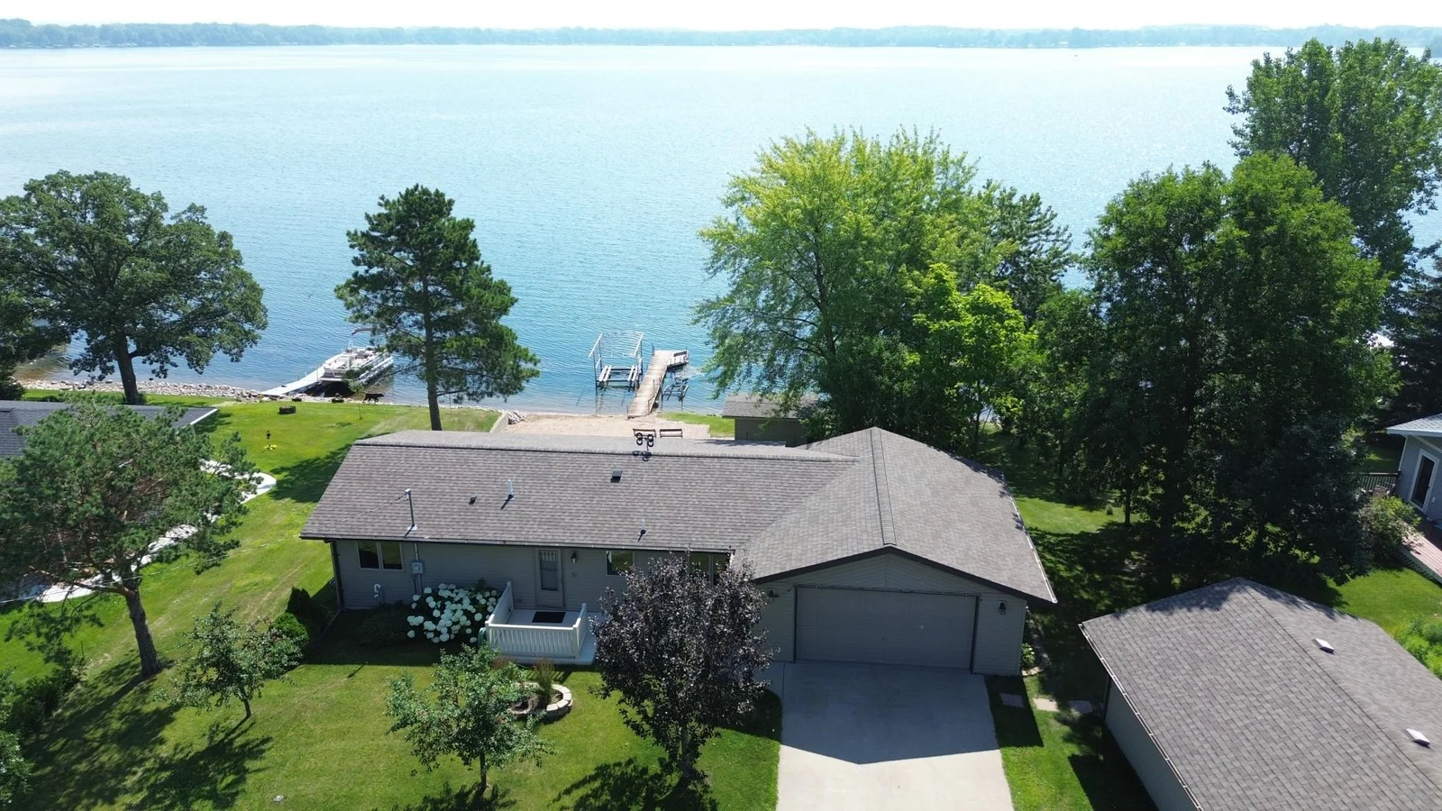 Photo 1 of 11229 Lake Ida
