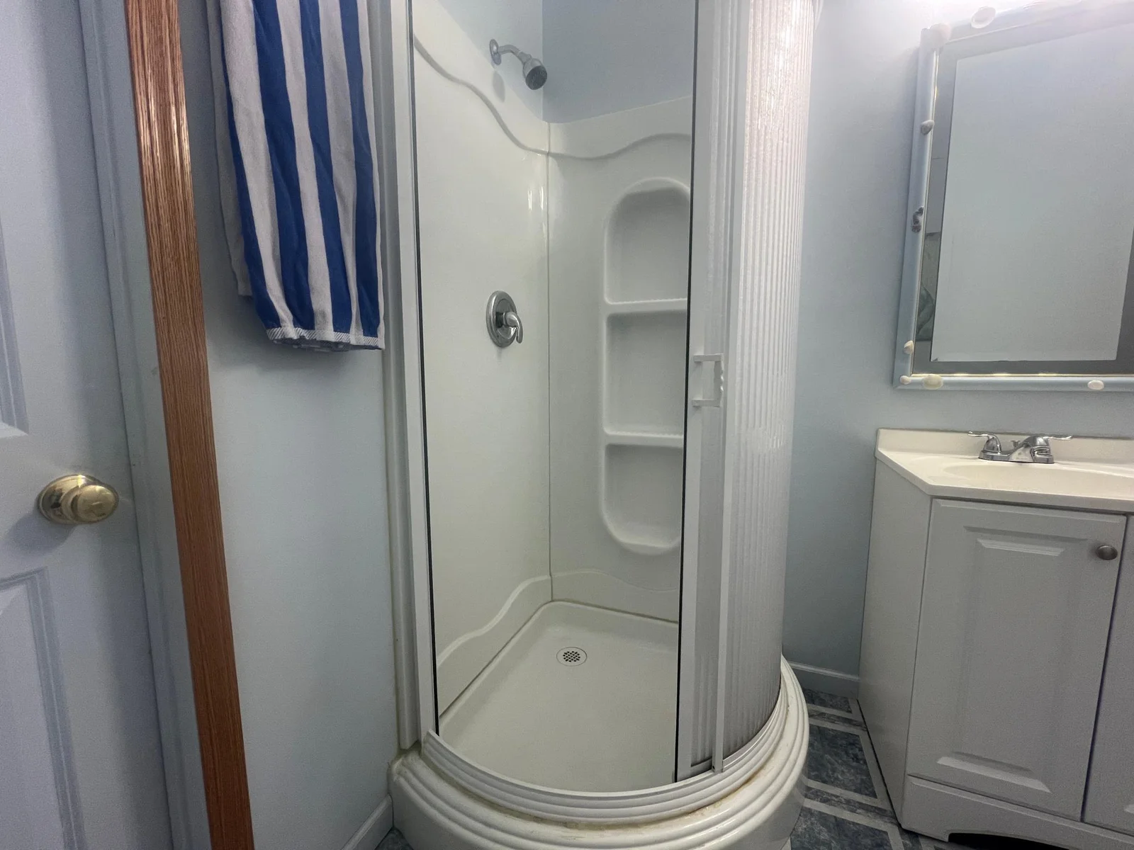 71 Pole Barn Bathroom.JPG