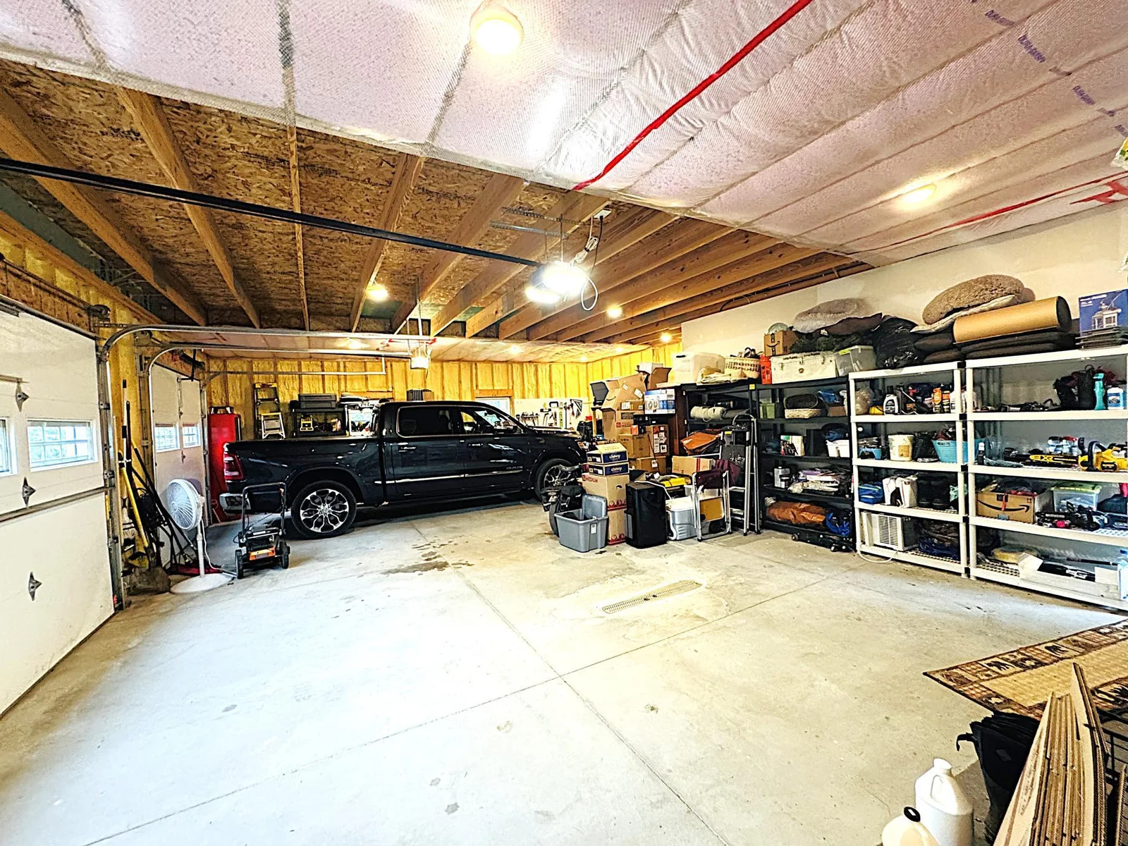Garage 2.JPG