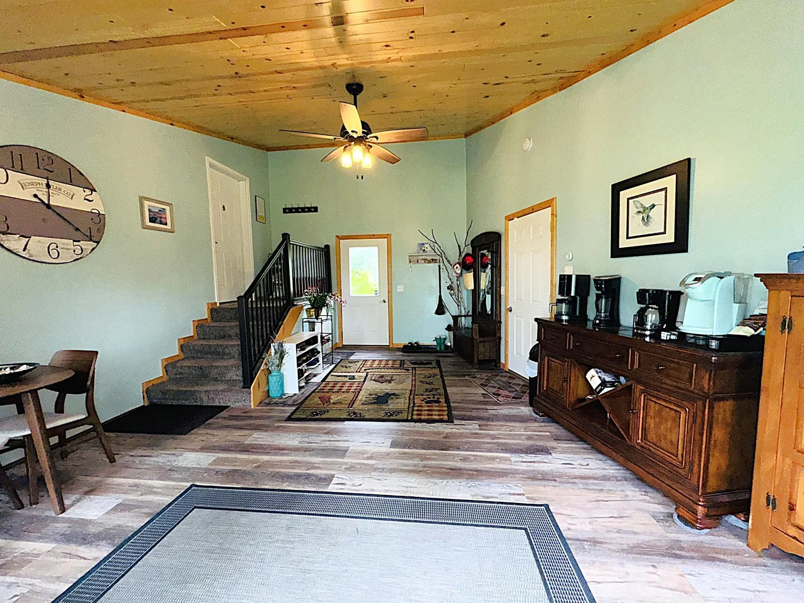 Breezeway 8.JPG