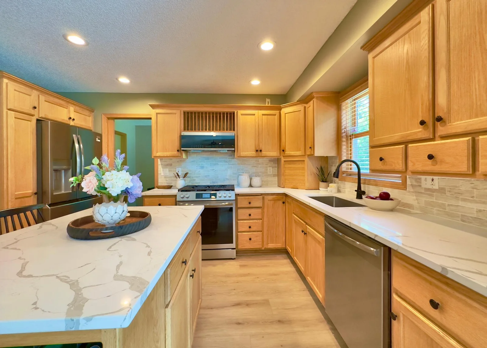Wonderfully updated kitchen!