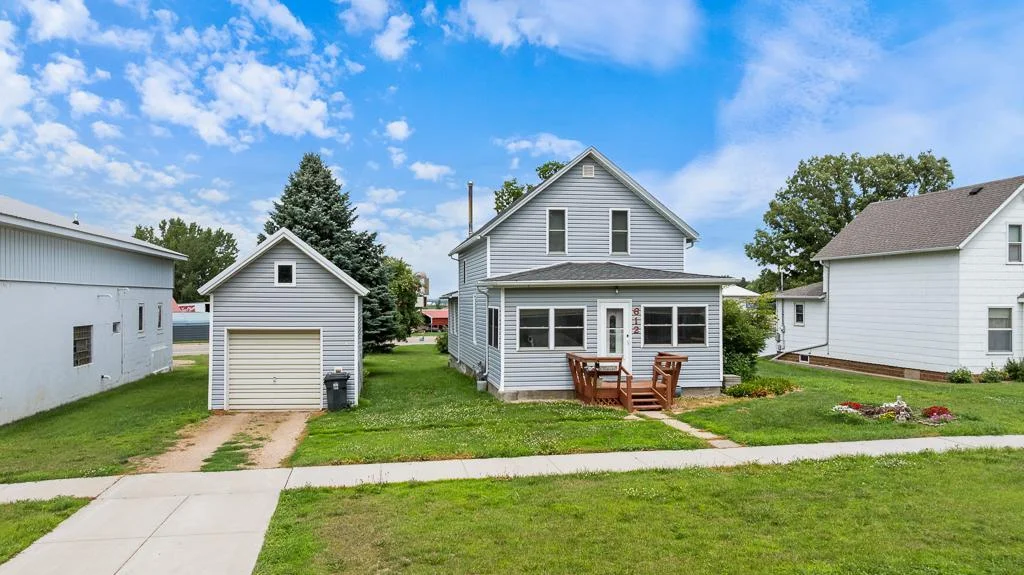 612 Emory Street, Tracy