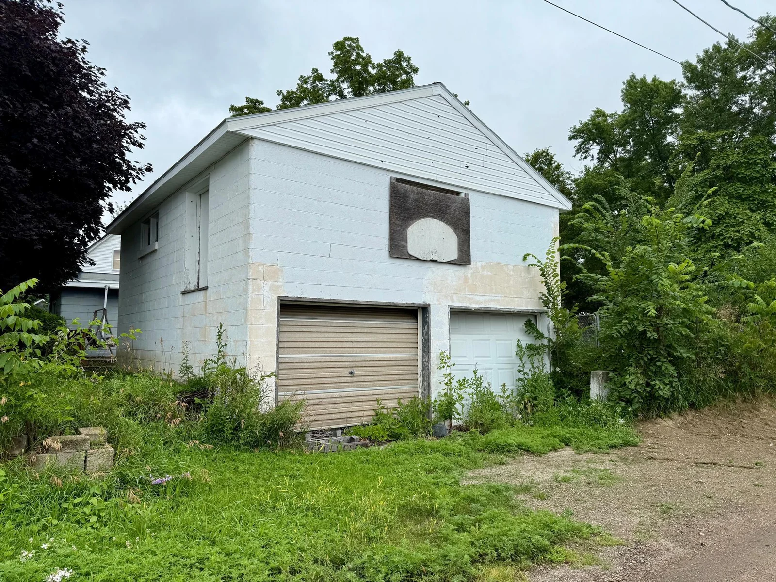 Additional Garage.jpg