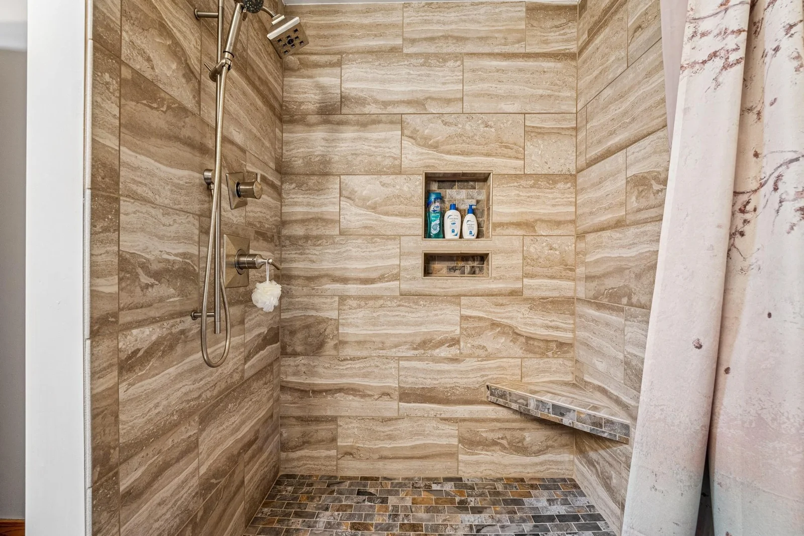 Guest Shower