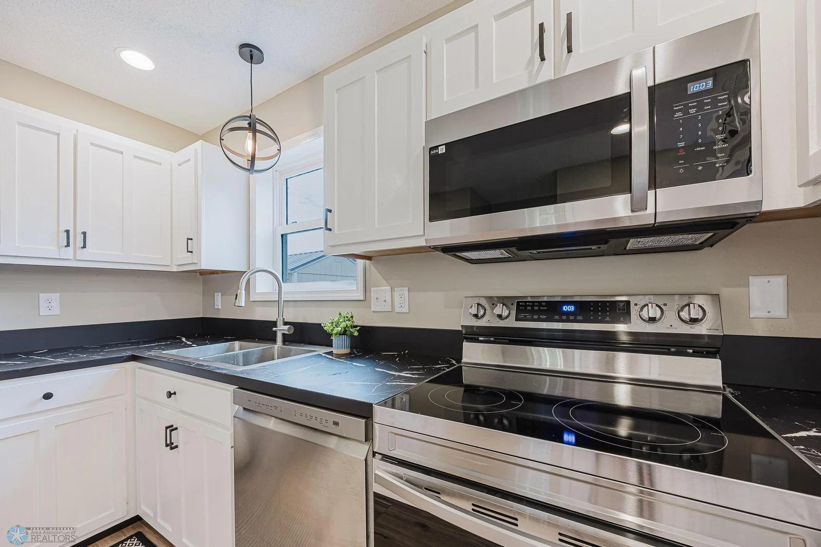 24129 Co Rd 144, Detroit Lakes, MN 56501-29.jpg