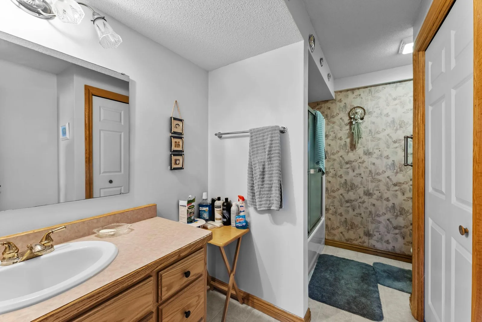 38-web-or-mls-19855 Edgewater Rd-142.jpg