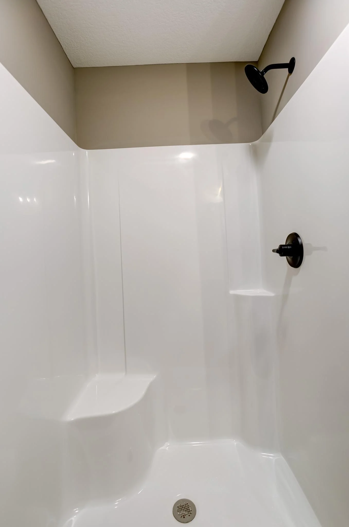 Photos are of a previously completed home with similar design and features. Actual selections, finishes, and materials may vary based on buyer choices and availability.